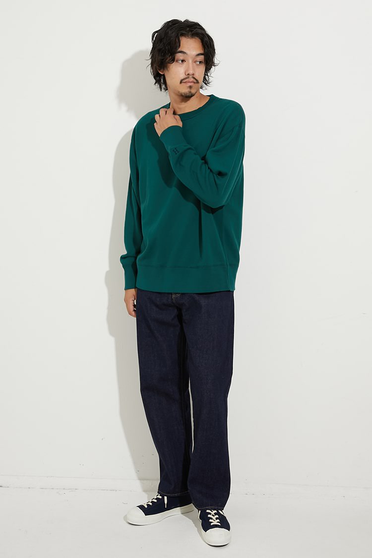 CREW NECK