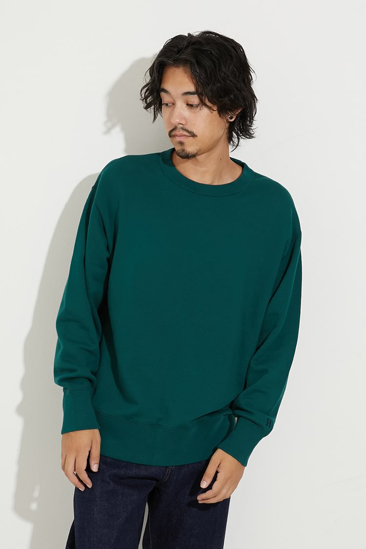 CREW NECK