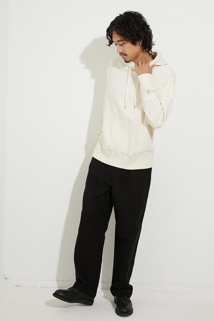 PULL HOODIE