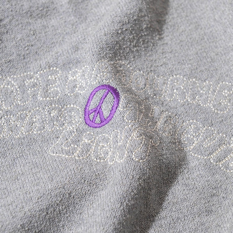 ループヤーン スプリングニットロゴ プルオーバー