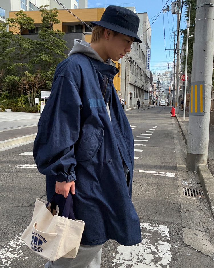 オーバル HRM エンブロイダリーキャンバスバッグ