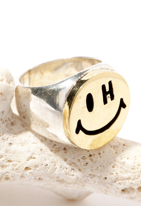 Smile H ring