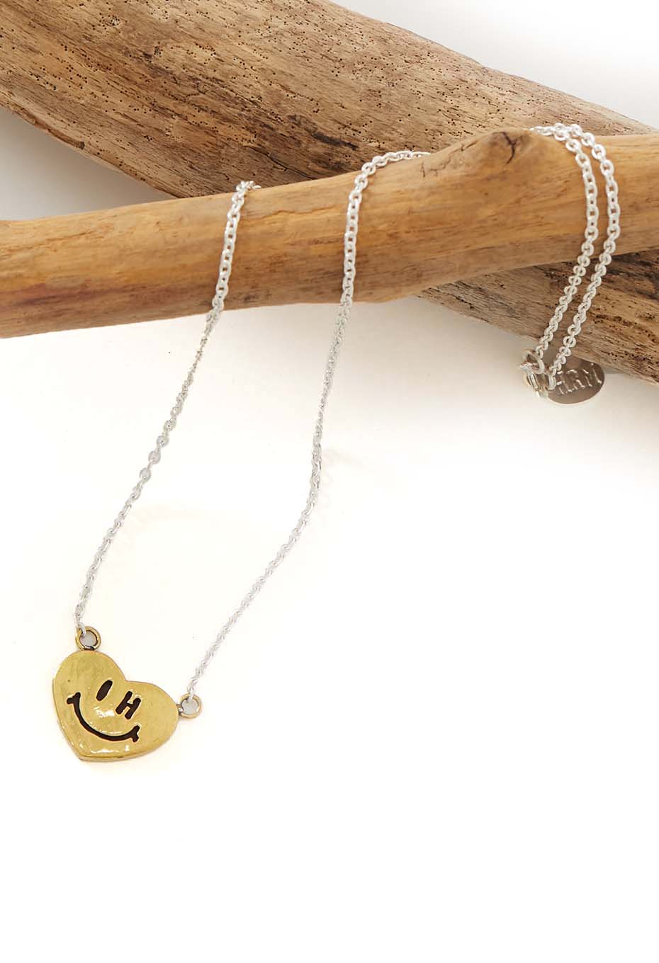 Heart smile h necklace