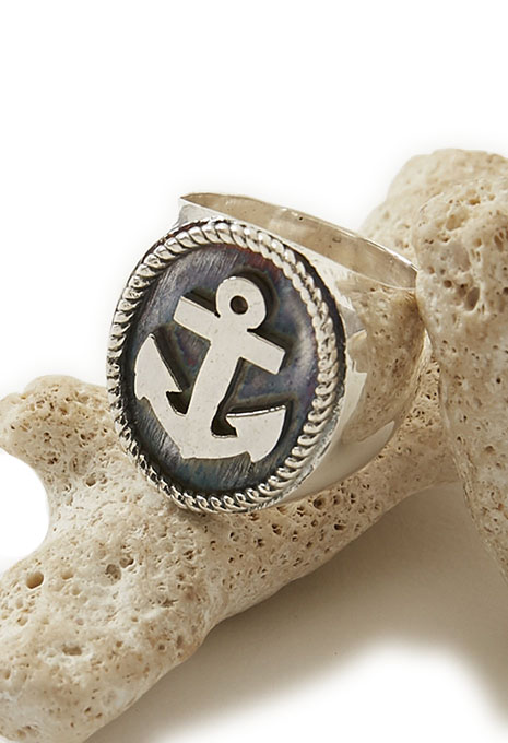 Anchor with rope ring