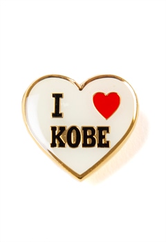 I LOVE KOBE pin badge