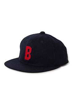 メルトンウール Bワッペン レザーストラップ ベースボールキャップ（ONE / NAVY）