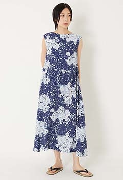 サクラカザ フレアワンピース