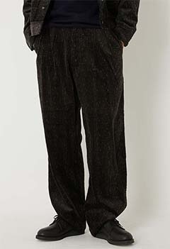 Wythe /ドネガルコーデュロイ プリーツチノパンツ