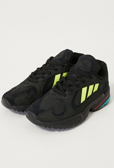 yung sneakers adidas