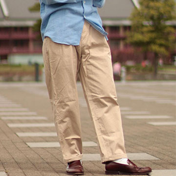 2-tuck chino pants woven in high density