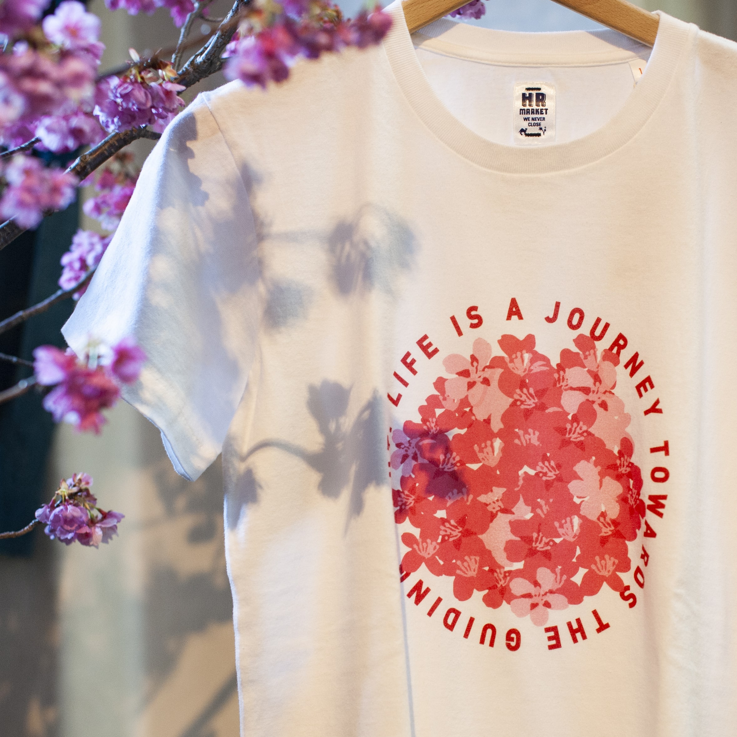 HOLLYWOOD RANCH MARKET Circle Logo Cherry Blossom T-shirts