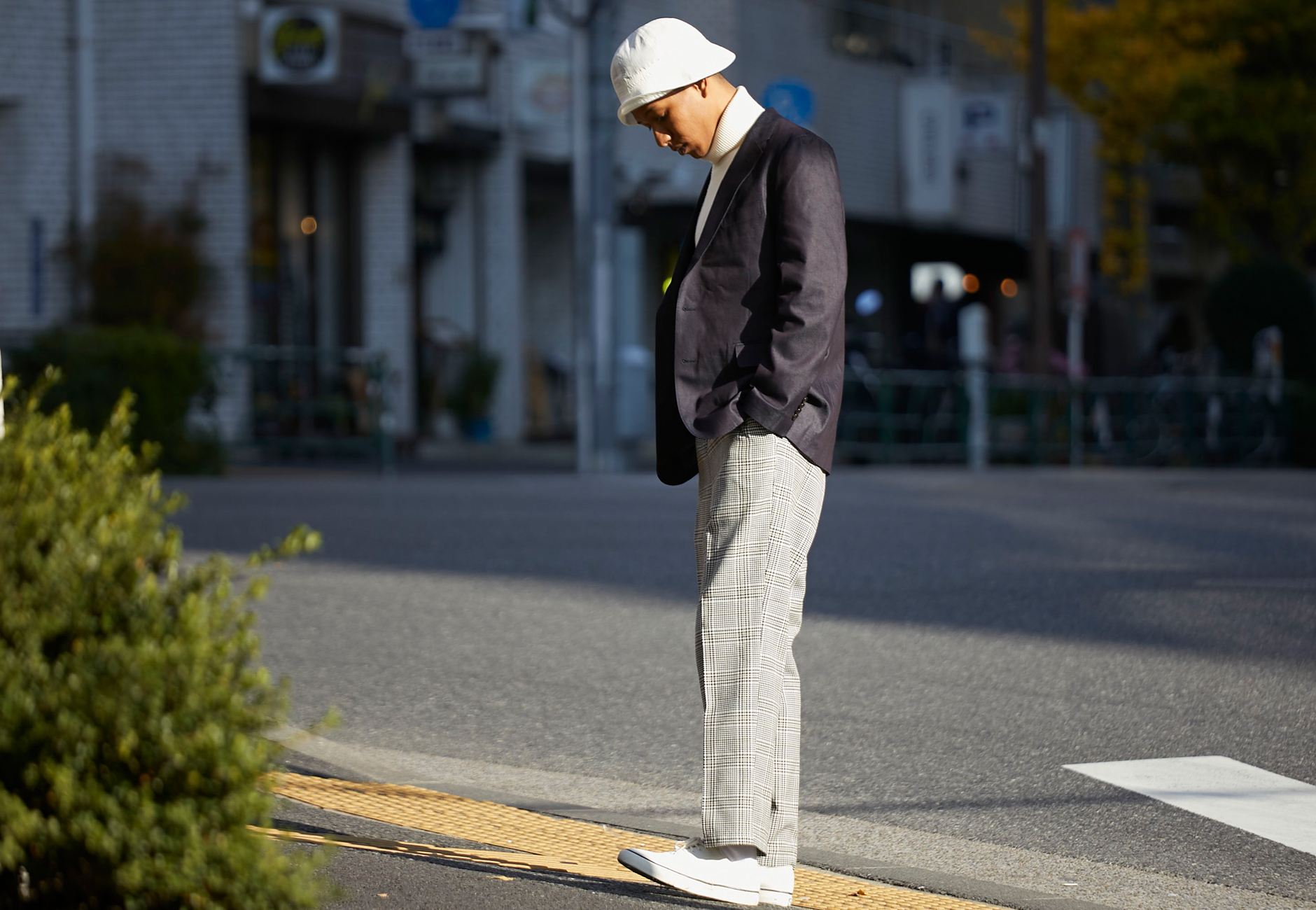 ハリウッドランチマーケット　ブルーブルー　ペインターパンツ　デニム　ストレッチ デニムスタイルサンプル | BLUE BLUE | ブルーブルー