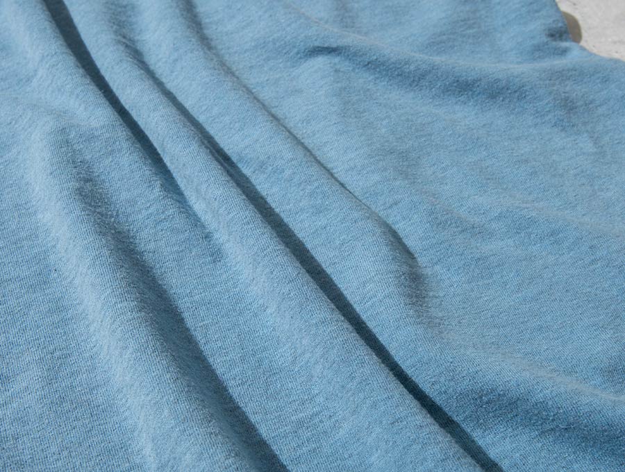 カーシブ Blue プリント メランジ Tシャツ