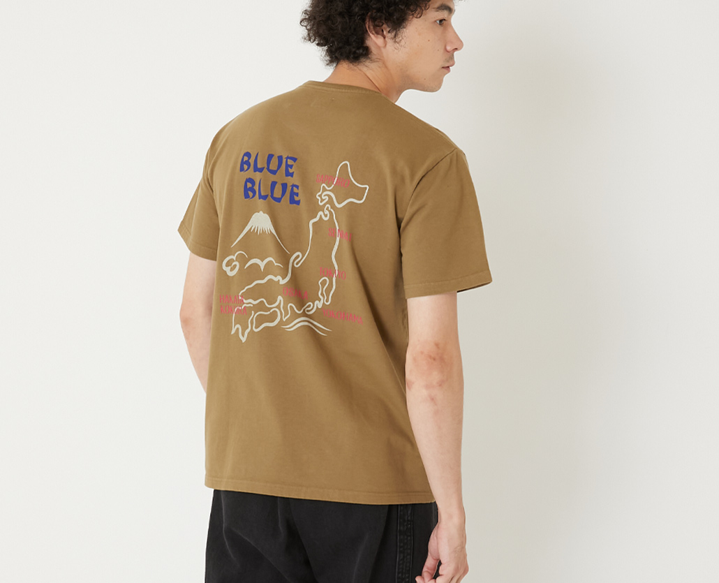 ヘビーテンジク SOUVENIR プリントショートスリーブポケットTシャツ | BLUE BLUE | ブルーブルー