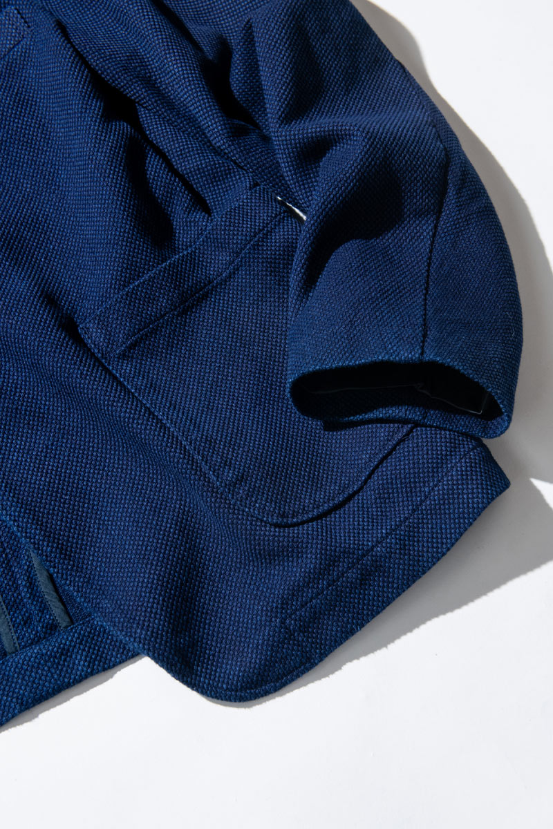 ホンアイニジュウオリサシコ テーラードジャケット