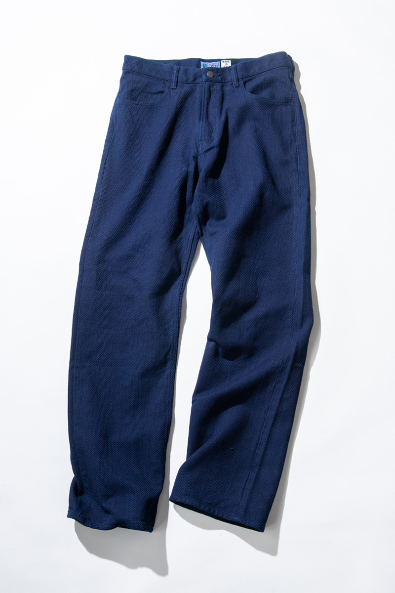 ホンアイ ニジュウオリサシコ ジーンズ