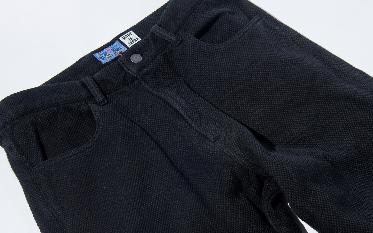 ニジュウオリサシコ ダークブラック ジーンズ