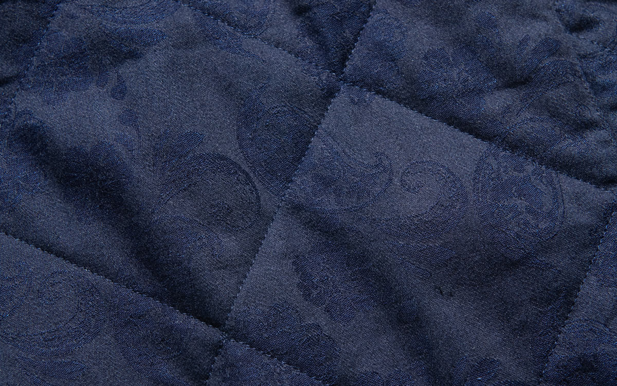 インディゴツジガハナ キルティングパンツ