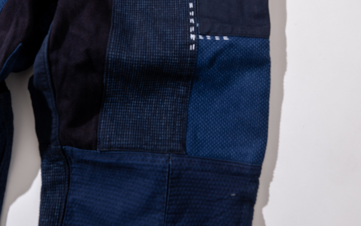 ホンアイサシコ ネンリンイージーパンツ