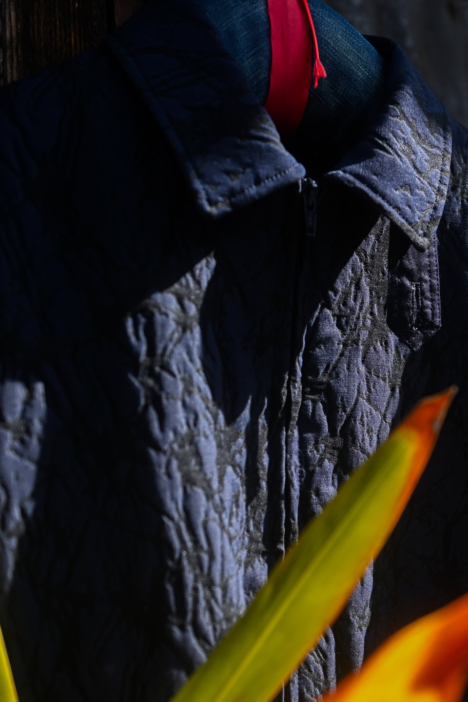 ガラスジャカード ジップアップジャケット