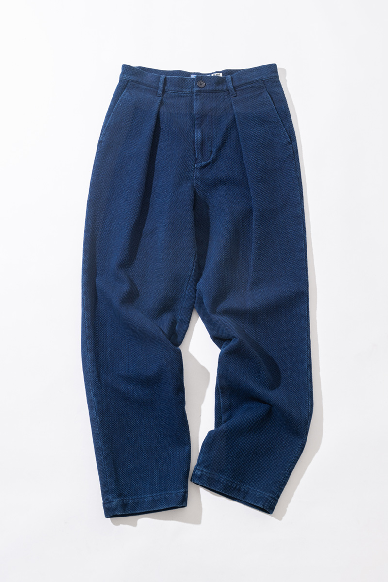 ホンアイライトサシコ トラウザーズ