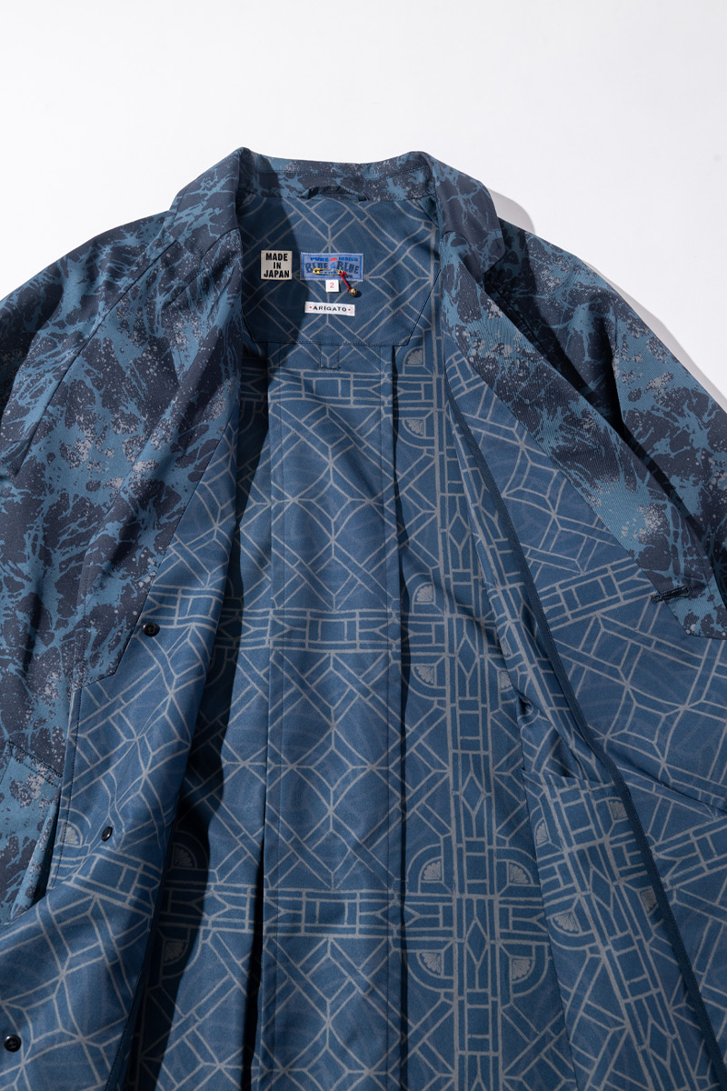 ショウカテンシャガラスプリント チェスターコート