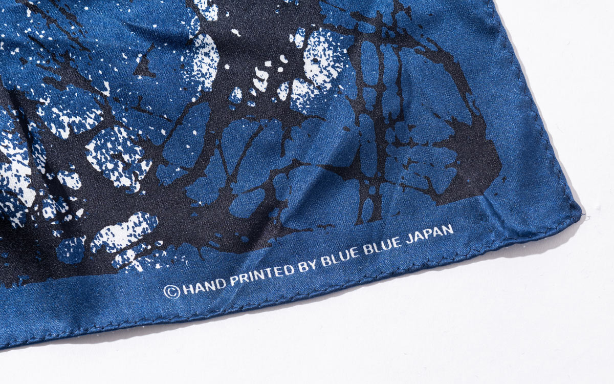 ガラスパターンシルクバンダナ