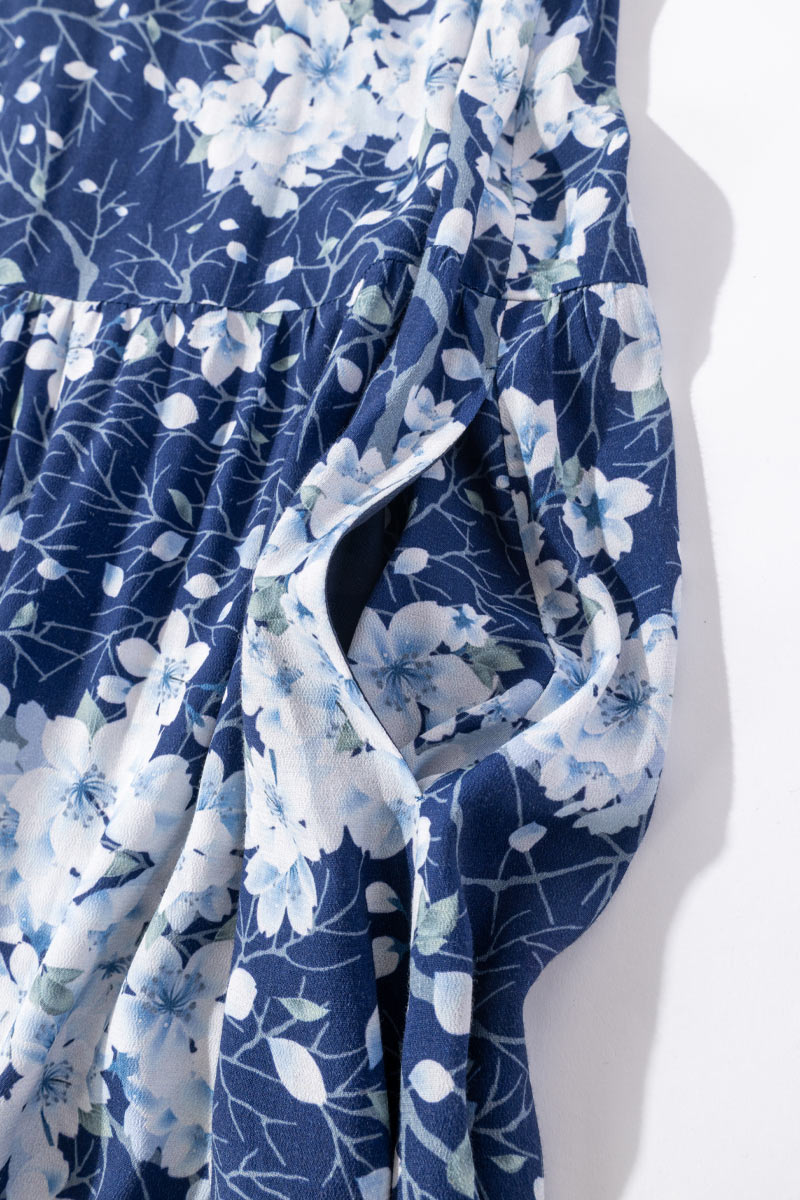 サクラカザ フレアワンピース