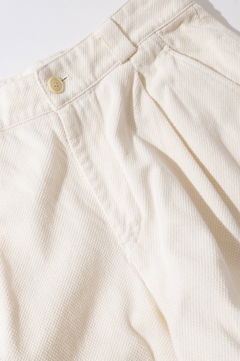 コツブサシコ タックワイドパンツ